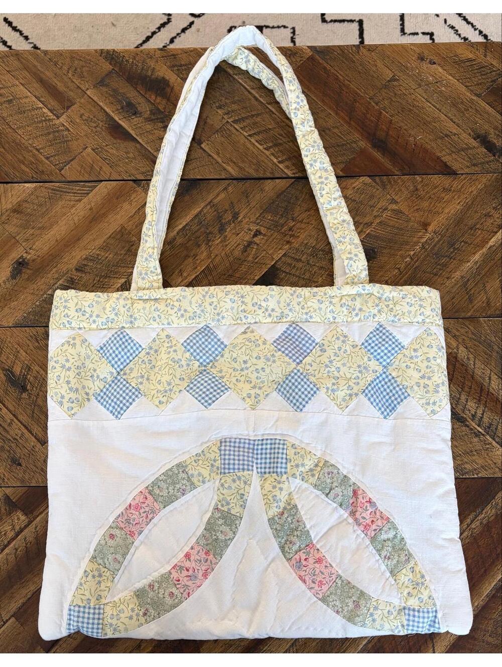 R48. Quilted Bag